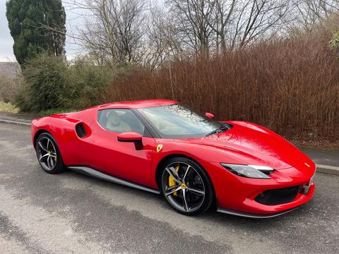 Ferrari 296 GTB Coupe 3.0T V6 7.45kWh F1 DCT Euro 6 (s/s) 2dr