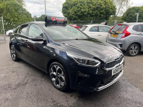 Kia Ceed Hatchback 1.6 CRDi 3 Euro 6 (s/s) 5dr