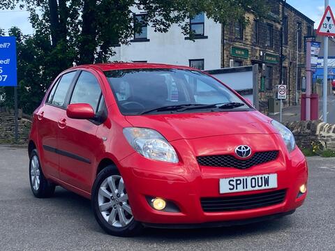Toyota Yaris Hatchback 1.33 Dual VVT-i T Spirit Euro 5 (s/s) 5dr