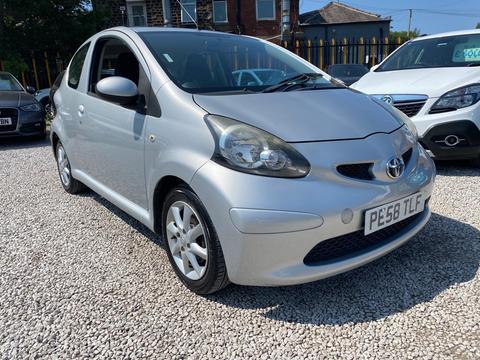 Toyota AYGO Hatchback 1.0 VVT-i Platinum Euro 4 3dr