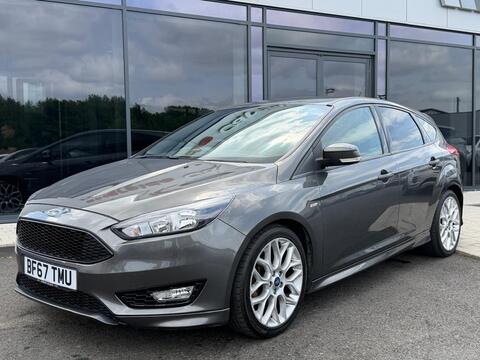 Ford Focus Hatchback 1.0T EcoBoost ST-Line Euro 6 (s/s) 5dr