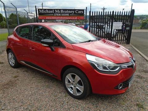 Renault Clio Hatchback 1.2 16V Dynamique MediaNav Euro 5 5dr