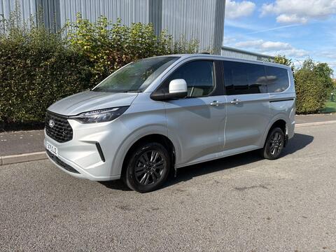Ford Tourneo Custom Minibus 2.0 320 EcoBlue Titanium Luxe L1 Euro 6 (s/s) 5dr