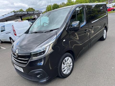 Renault Trafic Panel Van 2.0 dCi ENERGY 30 Sport LWB Standard Roof Euro 6 (s/s) 5dr