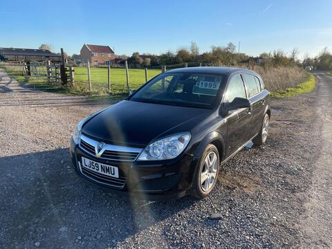 Vauxhall Astra Hatchback 1.4i 16v Active 5dr