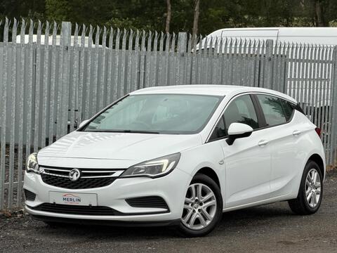 Vauxhall Astra Hatchback 1.6 CDTi ecoTEC BlueInjection Design Euro 6 5dr