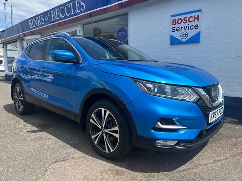 Nissan Qashqai SUV 1.2 DIG-T N-Connecta Euro 6 (s/s) 5dr