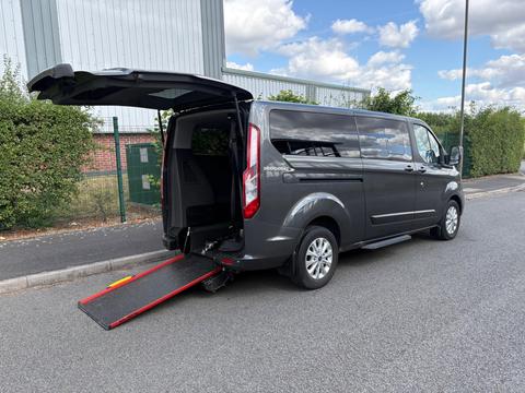 Ford Tourneo Custom Minibus 2.0 320 EcoBlue Titanium Auto L2 Euro 6 (s/s) 5dr