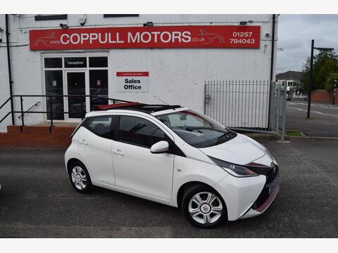 Toyota AYGO Hatchback 1.0 VVT-i x-claim Funroof Euro 6 5dr