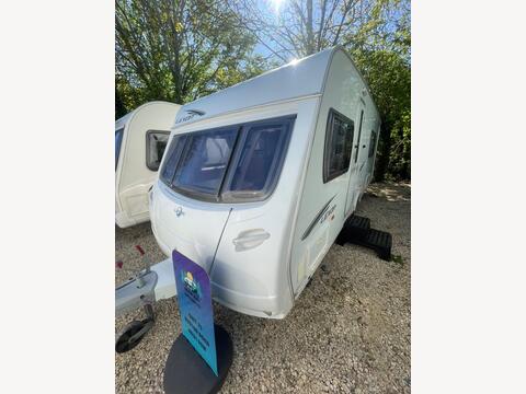 Lunar Lexon se Tourer 12 months warranty, full starter pack, 4 berth fixed bed touring caravan