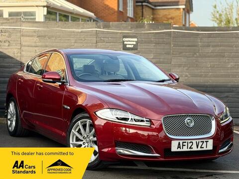 Jaguar XF Saloon 2.2d Premium Luxury Auto Euro 5 (s/s) 4dr
