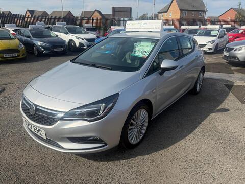 Vauxhall Astra Hatchback 1.6 CDTi ecoFLEX Elite Nav Euro 6 (s/s) 5dr