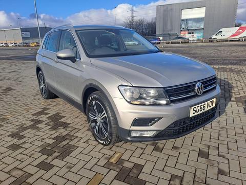 Volkswagen Tiguan SUV 2.0 TDI BlueMotion Tech SE Navigation Euro 6 (s/s) 5dr