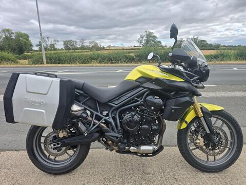 Triumph Tiger 800 Adventure 800