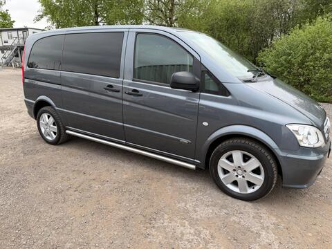 Mercedes-Benz Vito Combi Van 116 CDI AUTOMATIC SPORT DUALINER