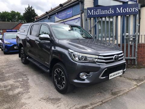 Toyota Hilux Pickup 2.4 D-4D Invincible X 4WD Euro 6 (s/s) 4dr (TSS, 3.5t)