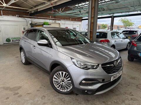Vauxhall Grandland X SUV 1.2 Turbo Sport Nav Auto Euro 6 (s/s) 5dr