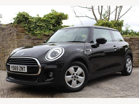 MINI Hatch Hatchback 1.5 Cooper Classic Euro 6 (s/s) 3dr