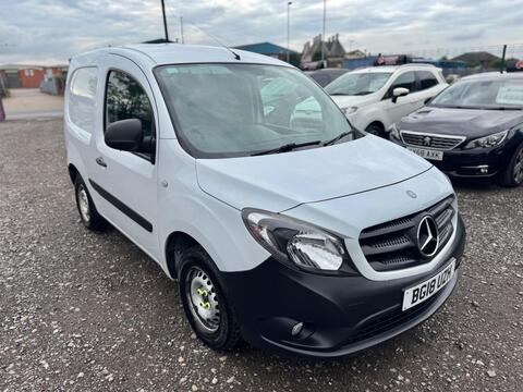 Mercedes-Benz Citan Panel Van 1.5 109 CDI BlueEfficiency L1 Euro 5 (s/s) 4dr