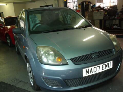 Ford Fiesta Hatchback 1.25 Style 5dr