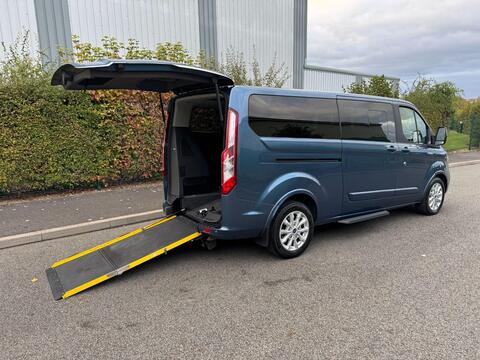 Ford Tourneo Custom Minibus 2.0 320 EcoBlue Titanium Auto L2 Euro 6 (s/s) 5dr
