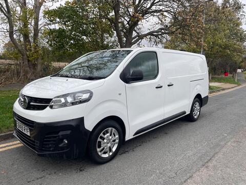 Vauxhall Vivaro Panel Van 1.5 Turbo D 2900 Dynamic L2 H1 Euro 6 (s/s) 6dr