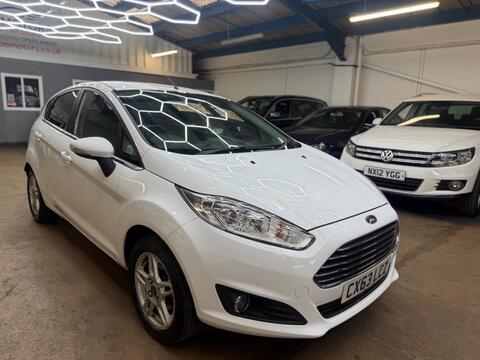 Ford Fiesta Hatchback 1.0 Zetec Euro 5 (s/s) 5dr