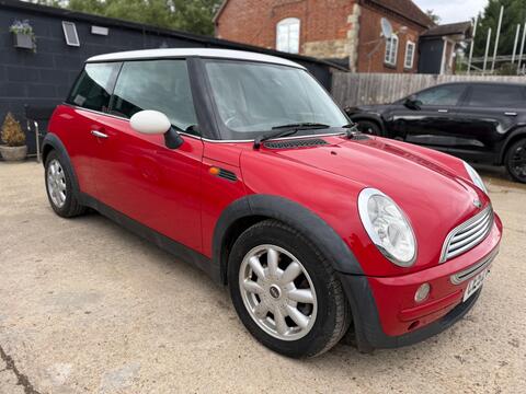 MINI Hatch Hatchback 1.6 Cooper CVT Euro 3 3dr