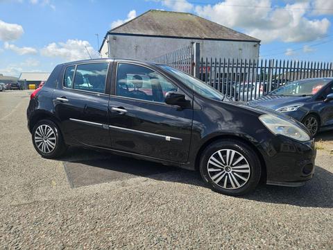 Renault Clio Hatchback 1.6 VVT Expression Auto Euro 5 5dr