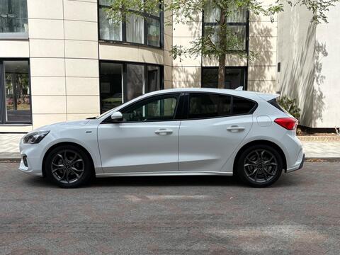 Ford Focus Hatchback 1.0T EcoBoost ST-Line Euro 6 (s/s) 5dr