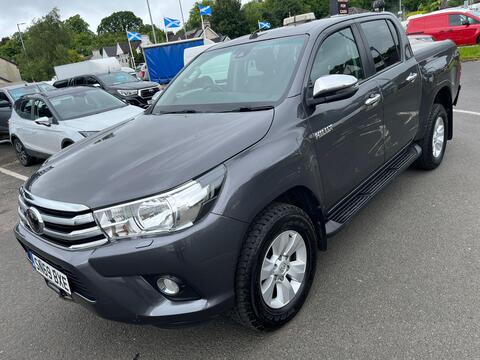 Toyota Hilux Pickup 2.4 D-4D Icon 4WD Euro 6 4dr (3.5t)