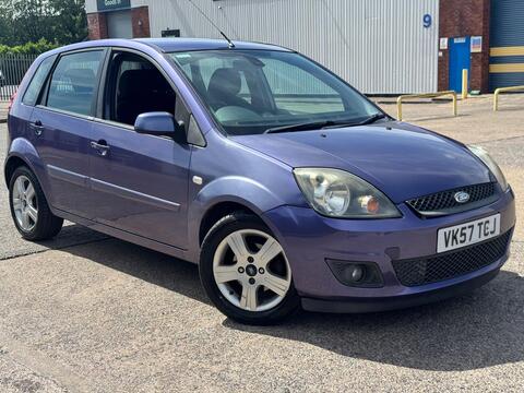 Ford Fiesta Hatchback 1.25 Zetec Climate 5dr