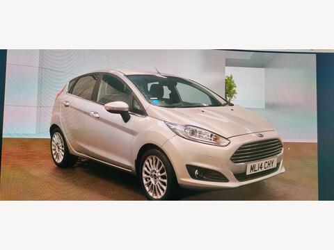Ford Fiesta Hatchback 1.0T EcoBoost Titanium Powershift Euro 6 5dr