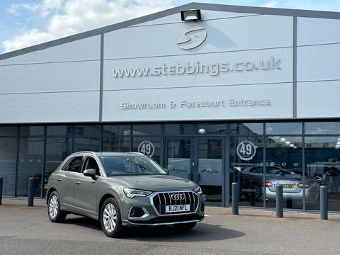 AudiQ3