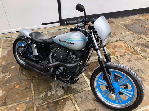 Harley-Davidson Dyna Custom Cruiser
