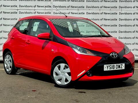 Toyota AYGO Hatchback 1.0 VVT-i x-play Euro 6 5dr