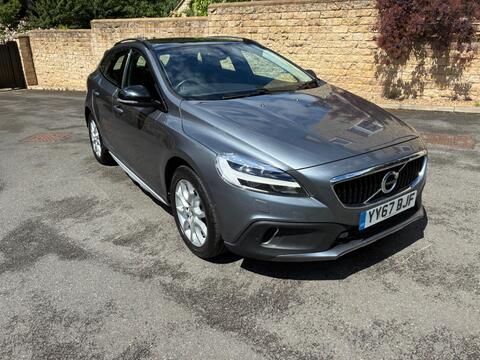 Volvo V40 Cross Country Hatchback 1.5 T3 Pro Auto Euro 6 (s/s) 5dr