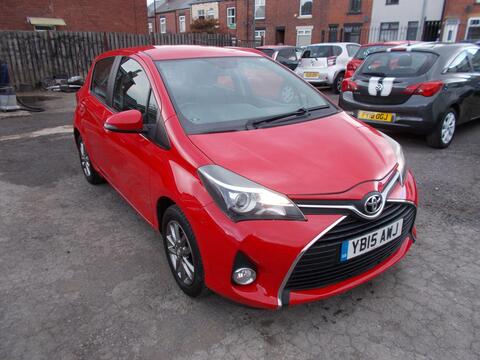 Toyota Yaris Hatchback 1.33 Dual VVT-i Icon Euro 5 5dr Euro 5