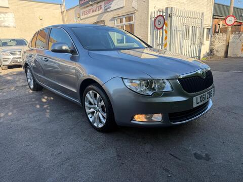 Skoda Superb Hatchback 1.8 TSI SE 4WD Euro 5 5dr