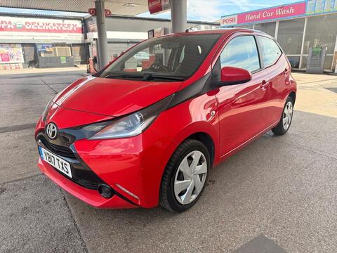 Toyota AYGO Hatchback 1.0 VVT-i x-play Euro 6 5dr