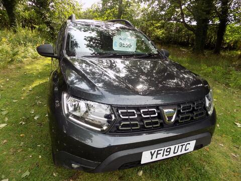 Dacia Duster SUV 1.6 SCe Essential Euro 6 (s/s) 5dr