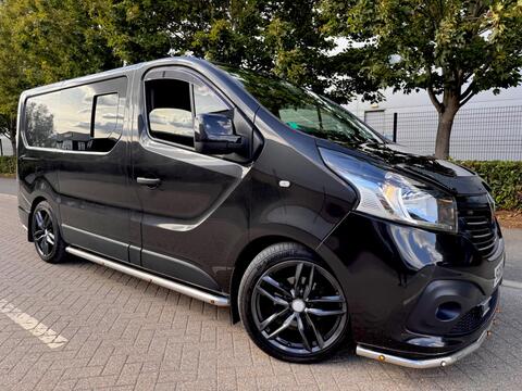 Renault Trafic Camper 1.6 dCi 29 Sport Nav Crew Van SWB Euro 6 6dr
