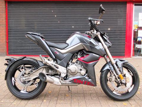Zontes ZT125-U Naked