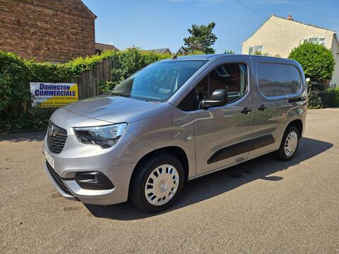 Vauxhall Combo Panel Van 1.5 Turbo D 2000 Sportive L1 H1 Euro 6 4dr
