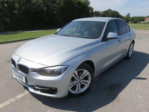 BMW 3 Series Saloon 2.0 320d BluePerformance Sport Auto Euro 6 (s/s) 4dr