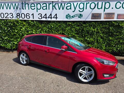 Ford Focus Hatchback 1.0T EcoBoost Zetec Edition Euro 6 (s/s) 5dr