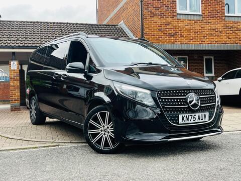 Mercedes-Benz V Class MPV 2.0 V300d Premium G-Tronic+ Euro 6 (s/s) 5dr (8 Seat, Extra Long)