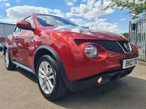Nissan Juke SUV 1.6 Acenta Premium Euro 5 (s/s) 5dr