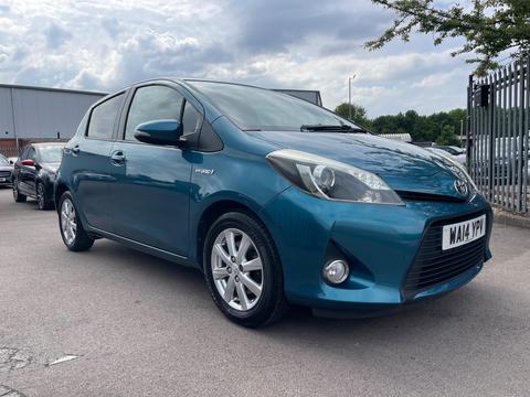Toyota Yaris Hatchback 1.5 VVT-h Icon Plus CVT Euro 5 5dr
