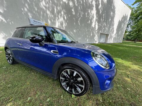 MINI Hatch Hatchback 1.5 Cooper Exclusive Steptronic Euro 6 (s/s) 3dr